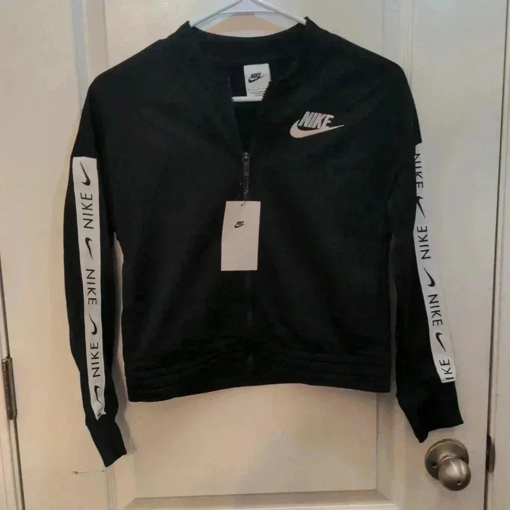 Nike girls Track suit NWT Jacket